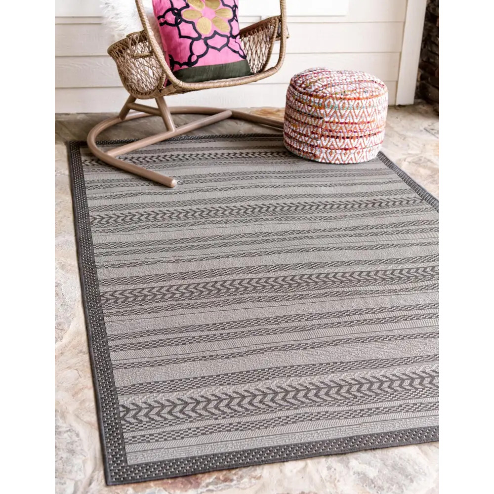 Contemporary outdoor border lines rug - Rugs