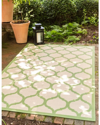 Contemporary outdoor trellis moroccan rug - Rugs