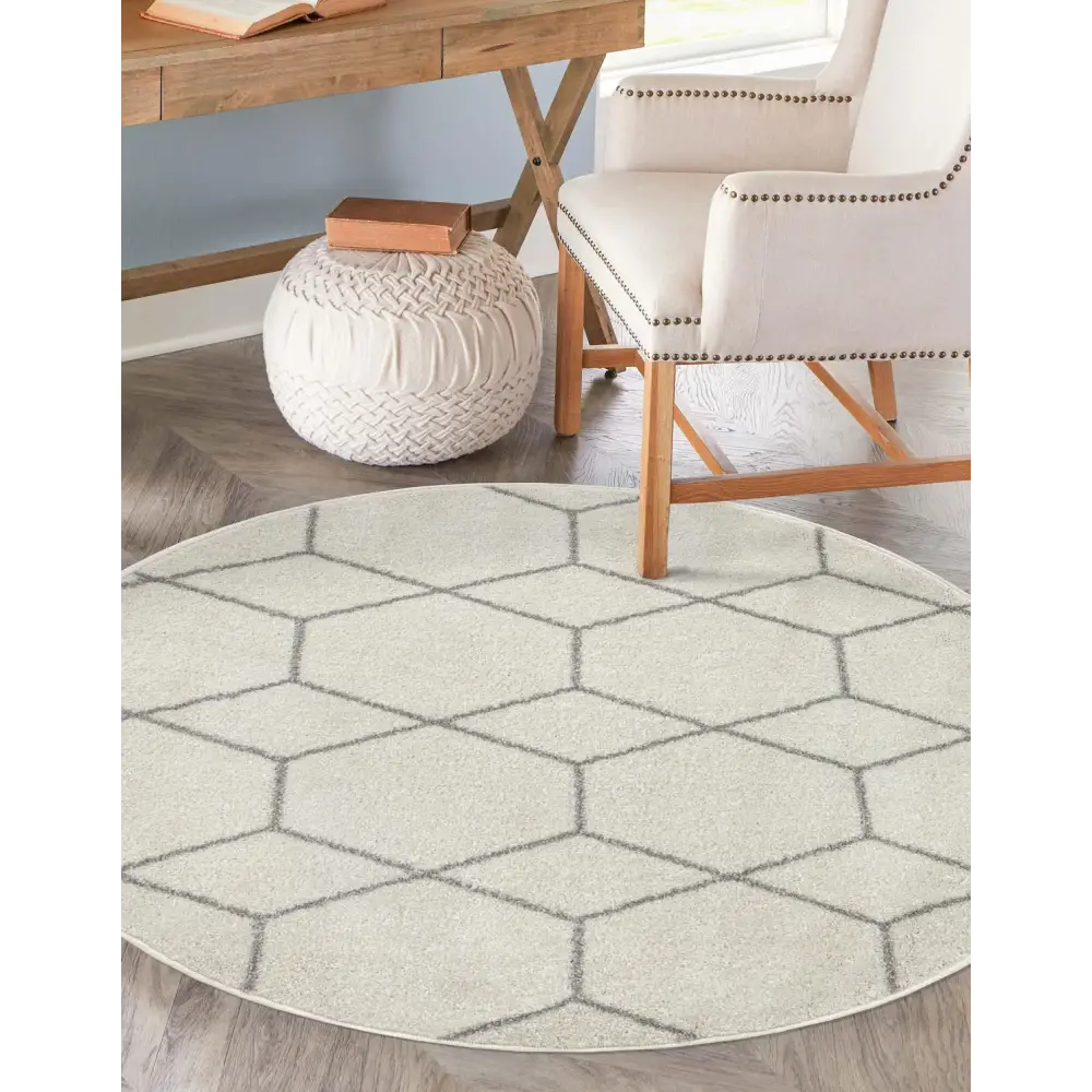 Geometric trellis frieze rug (round) - Area Rugs