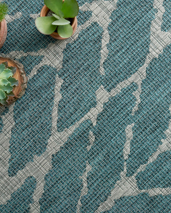 Indoor/outdoor isle rug - Area Rugs