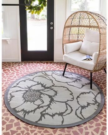 Modern outdoor botanical rose rug - Rugs